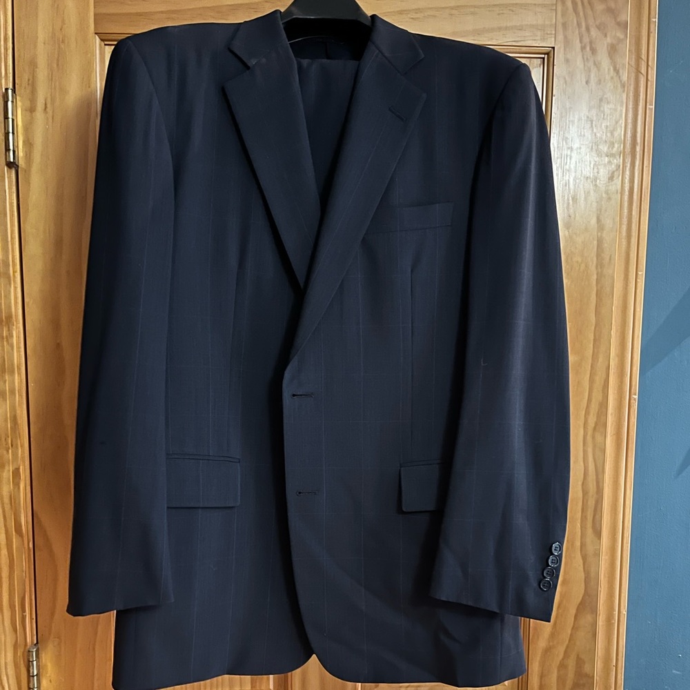 Brooks Brothers suit, like new